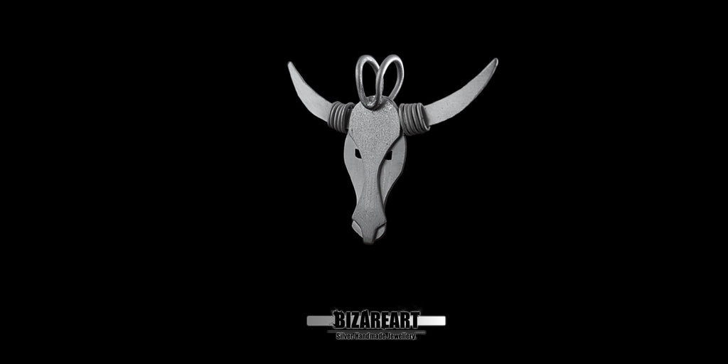 Solid 925 Sterling Silver Bull Pendant – Handcrafted Men's Jewelry – Bizareart Collection.