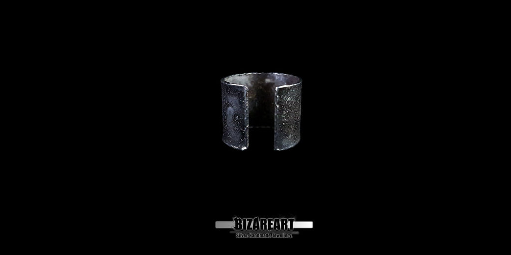 Bague Œil de Râ en Argent Oxydé, Bande Ouverte Égyptienne Réglable