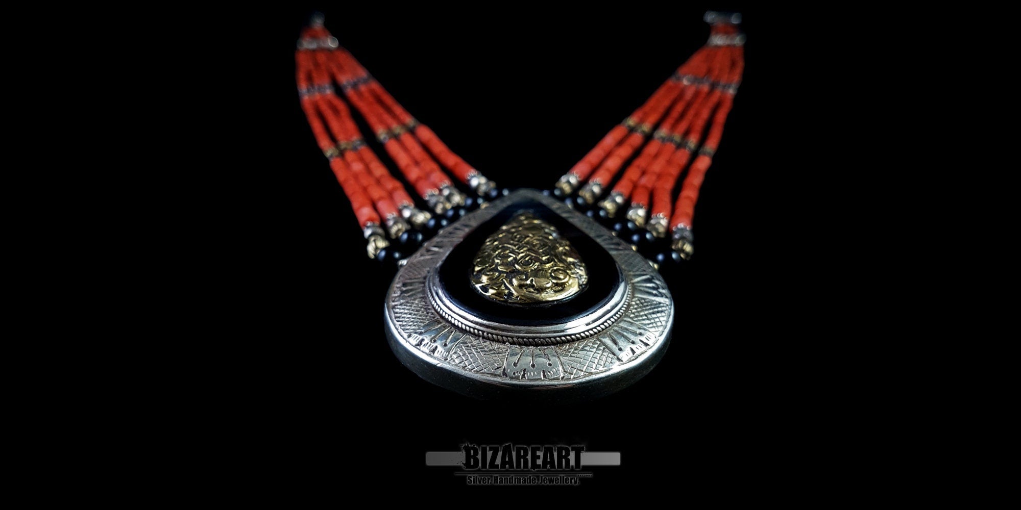 Collier vintage tibétain en corail, pendentif larme en argent et onyx, style Kuchi