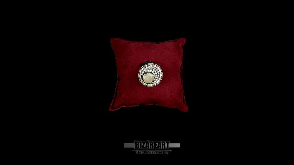 Heritage "Epoch" Column Ring | .925 Silver & White Agate N58 1/2